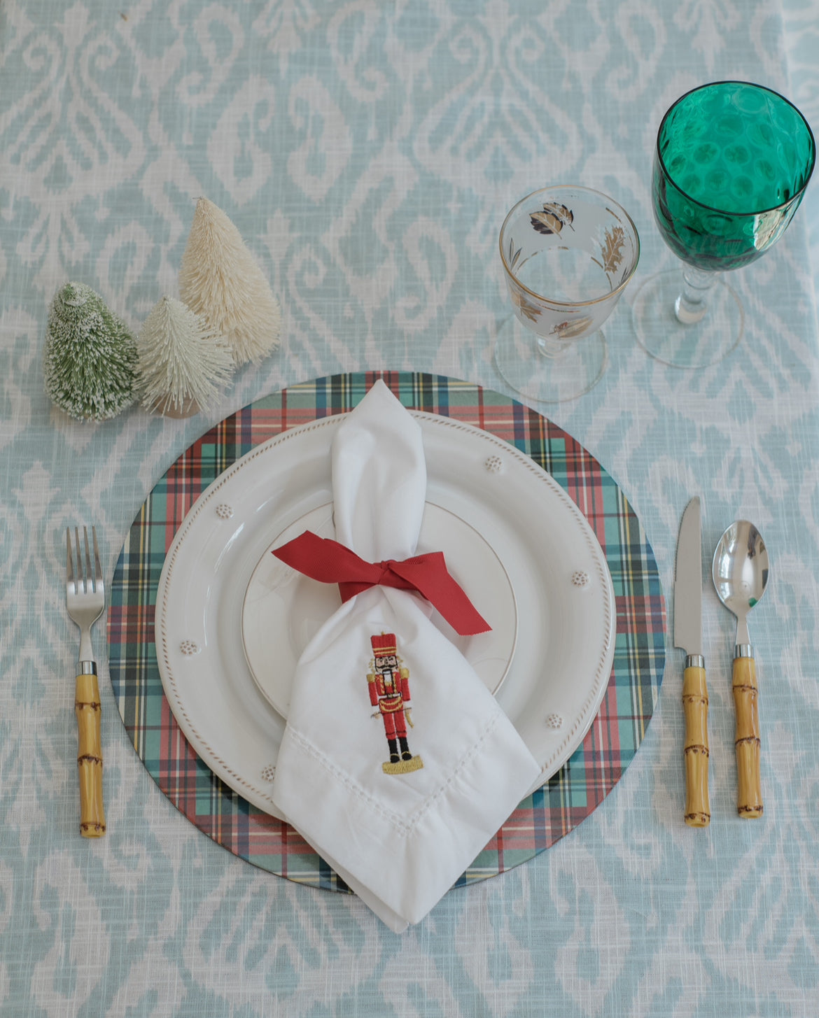 Christmas Plaid Charger Placemat